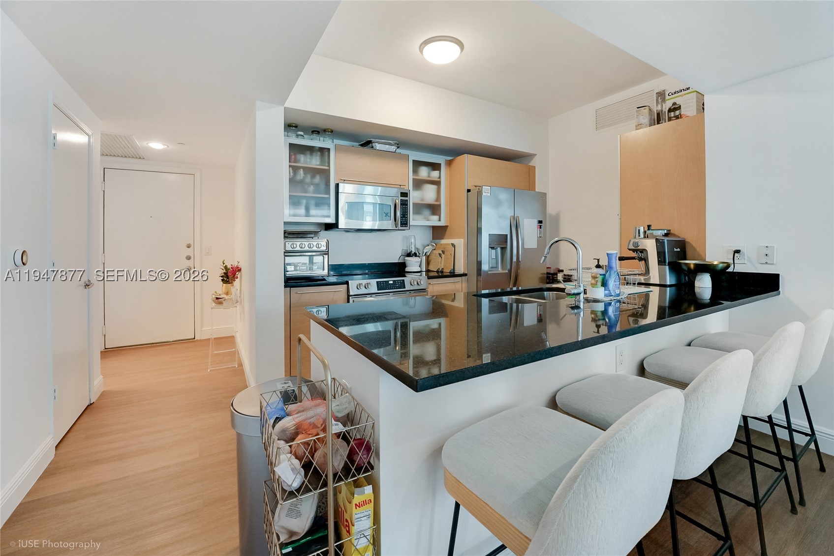 951 Brickell Ave #1110, Miami FL 33131