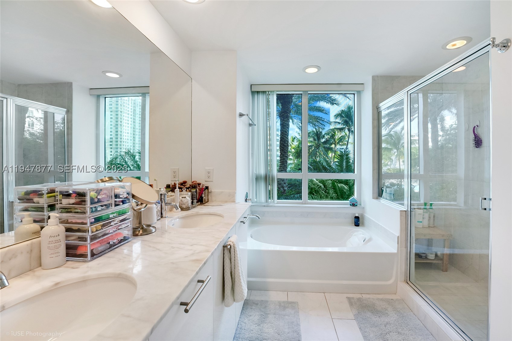 951 Brickell Ave #1110, Miami FL 33131