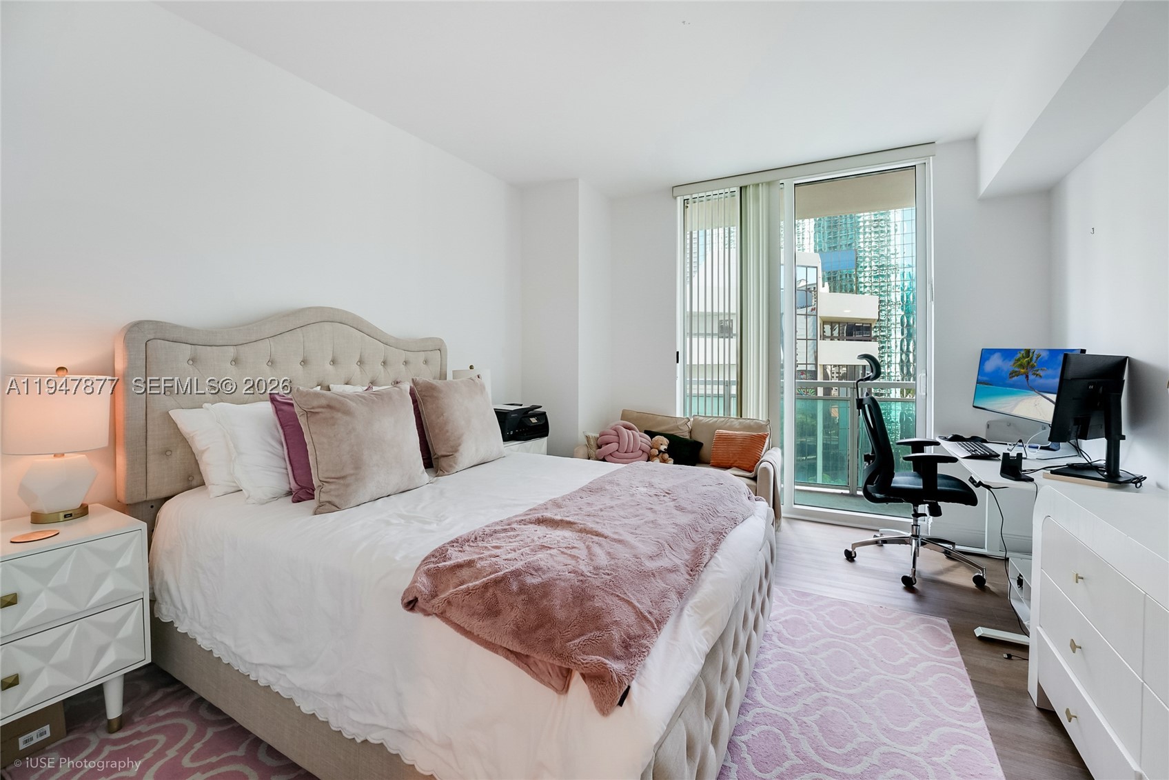 951 Brickell Ave #1110, Miami FL 33131