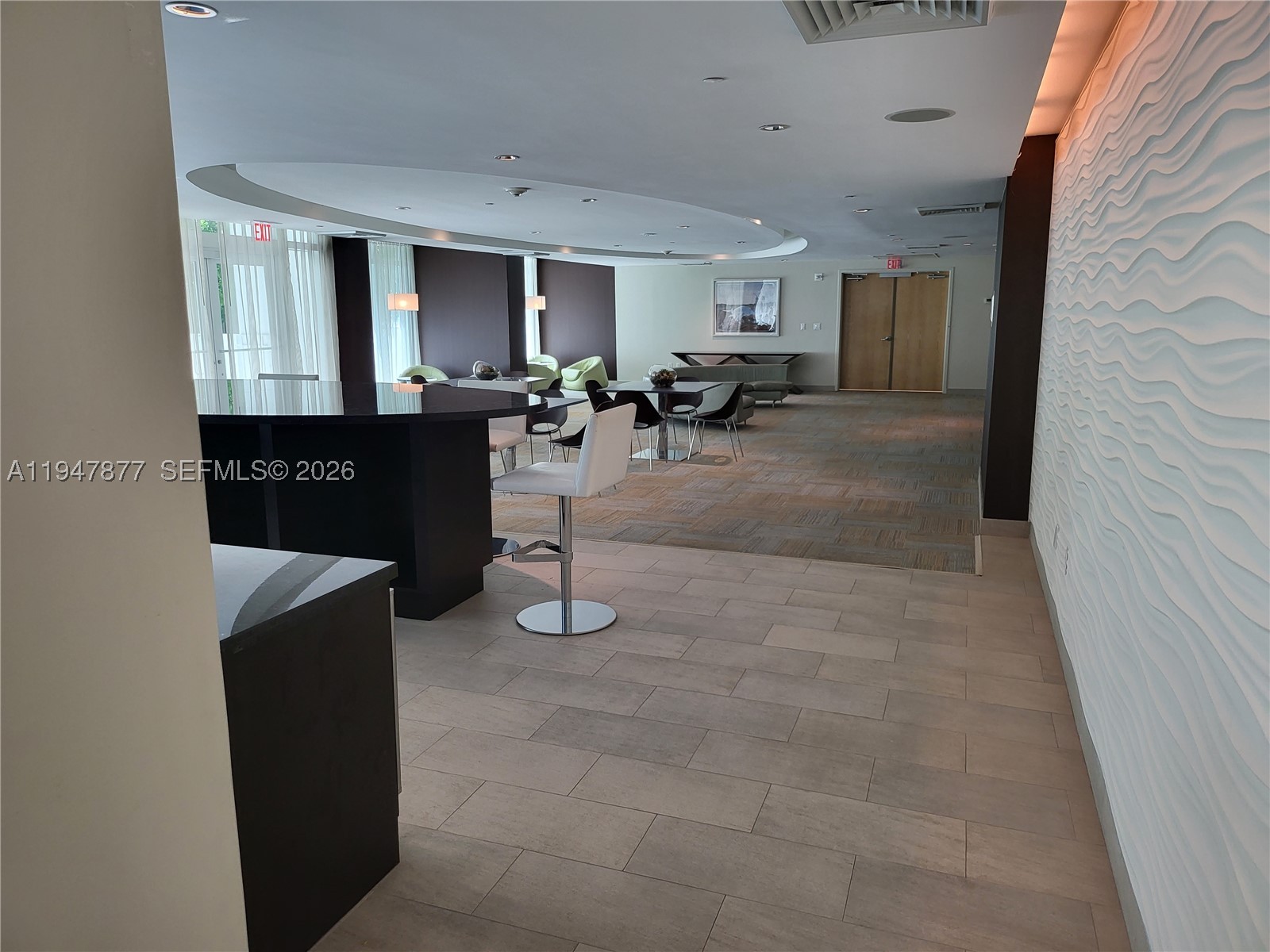 951 Brickell Ave #1110, Miami FL 33131