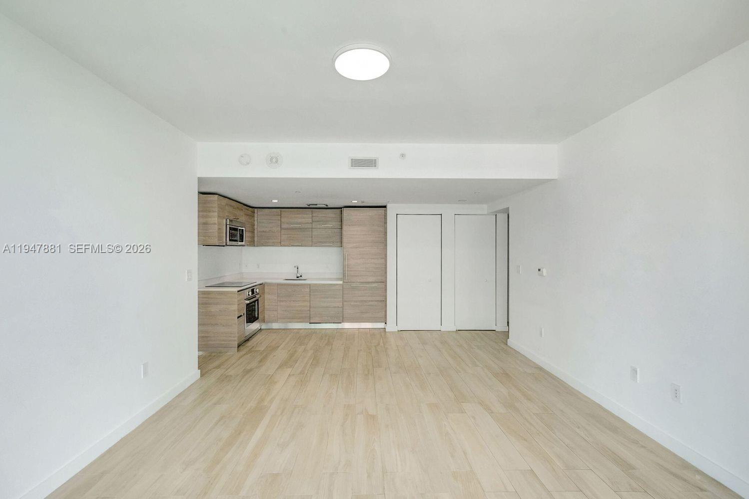 1300 S Miami Ave #4207, Miami FL 33130