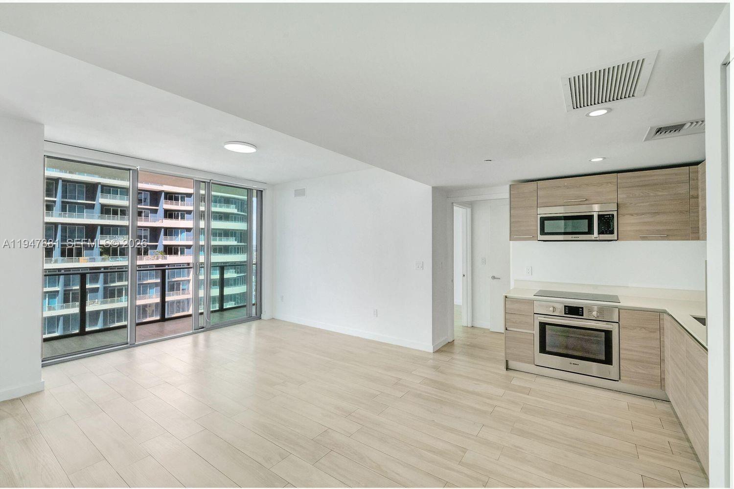 1300 S Miami Ave #4207, Miami FL 33130