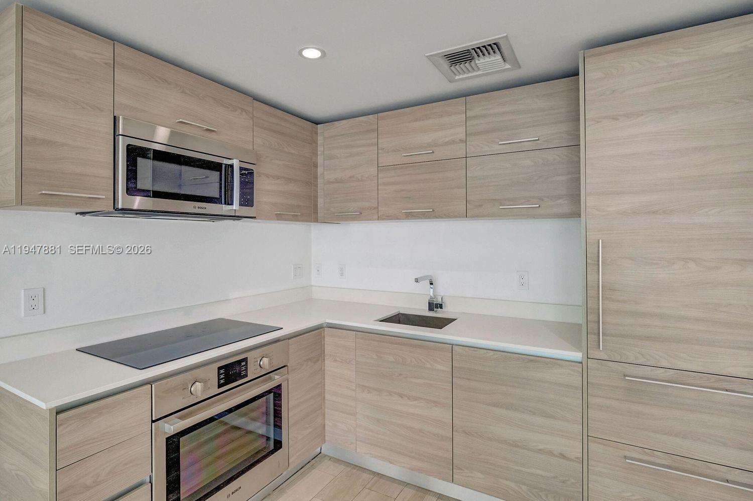 1300 S Miami Ave #4207, Miami FL 33130