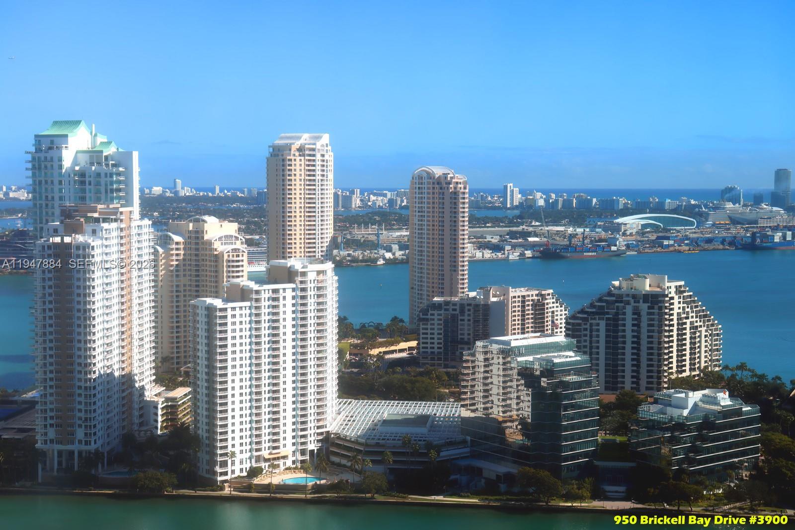 950 Brickell Bay Dr #3900, Miami FL 33131