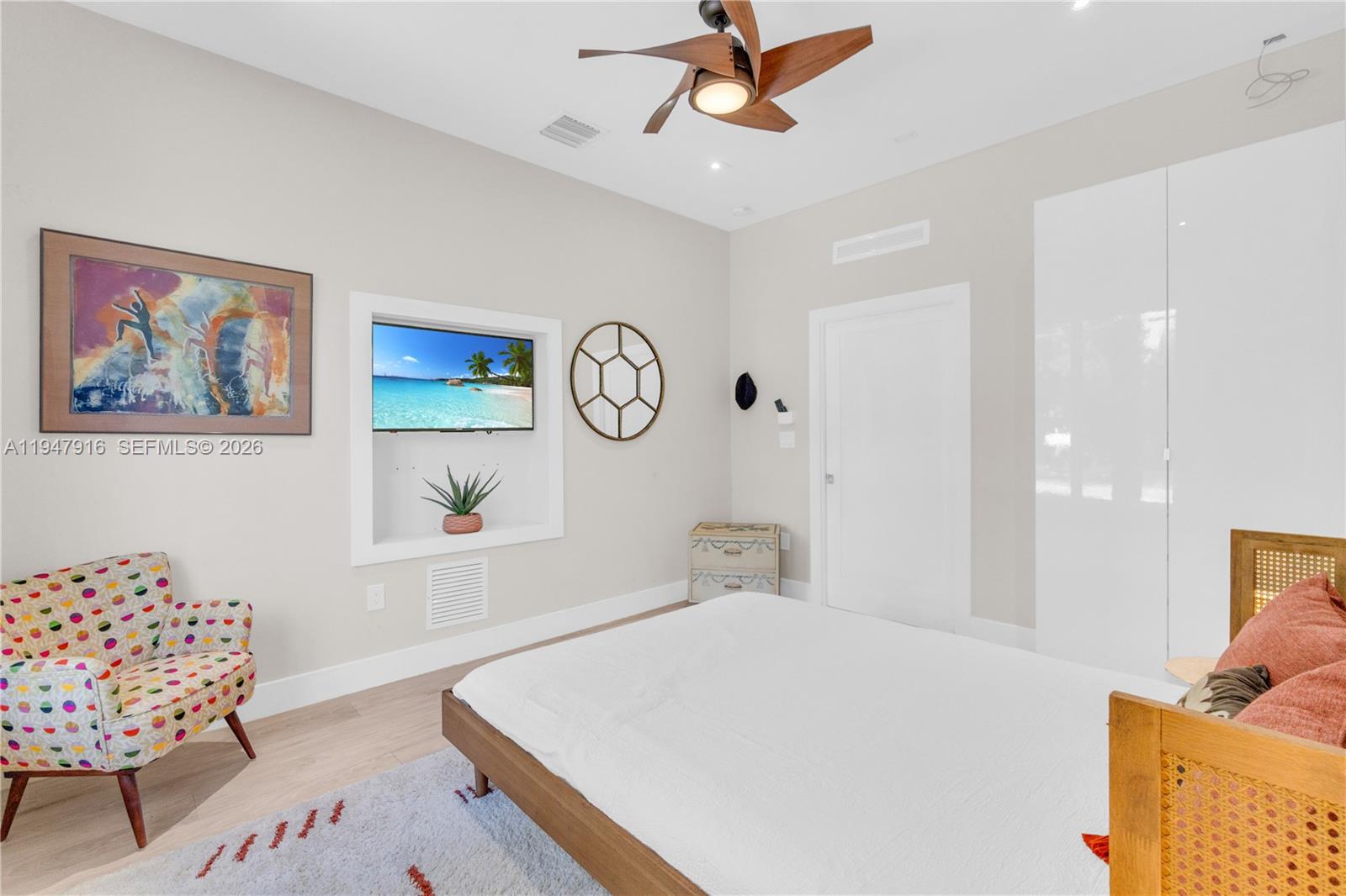760 NE 115th St, Biscayne Park FL 33161