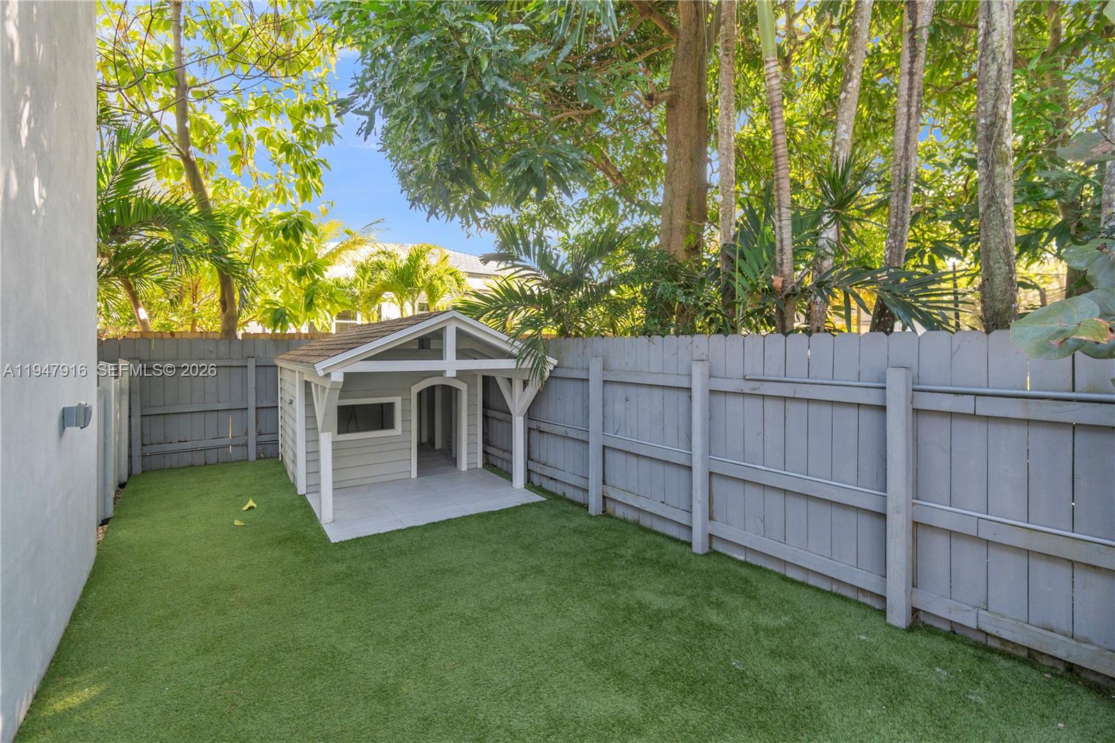 760 NE 115th St, Biscayne Park FL 33161