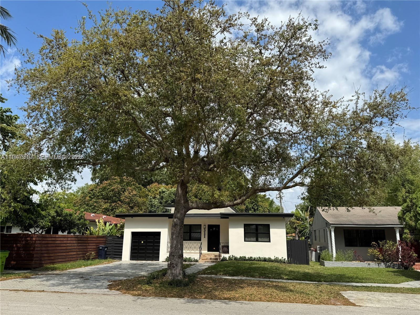 311 NE 90th St, El Portal FL 33138