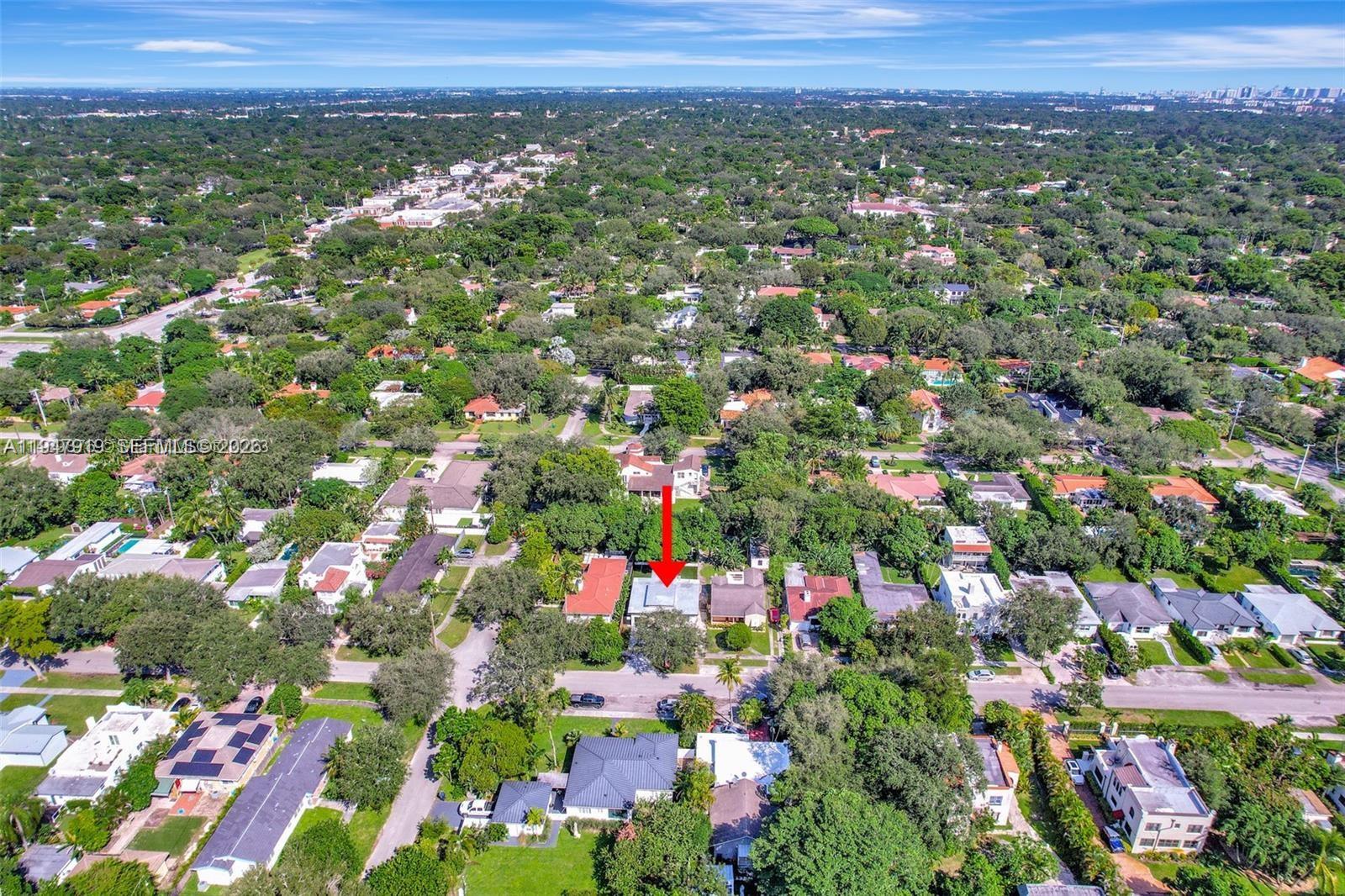 311 NE 90th St, El Portal FL 33138