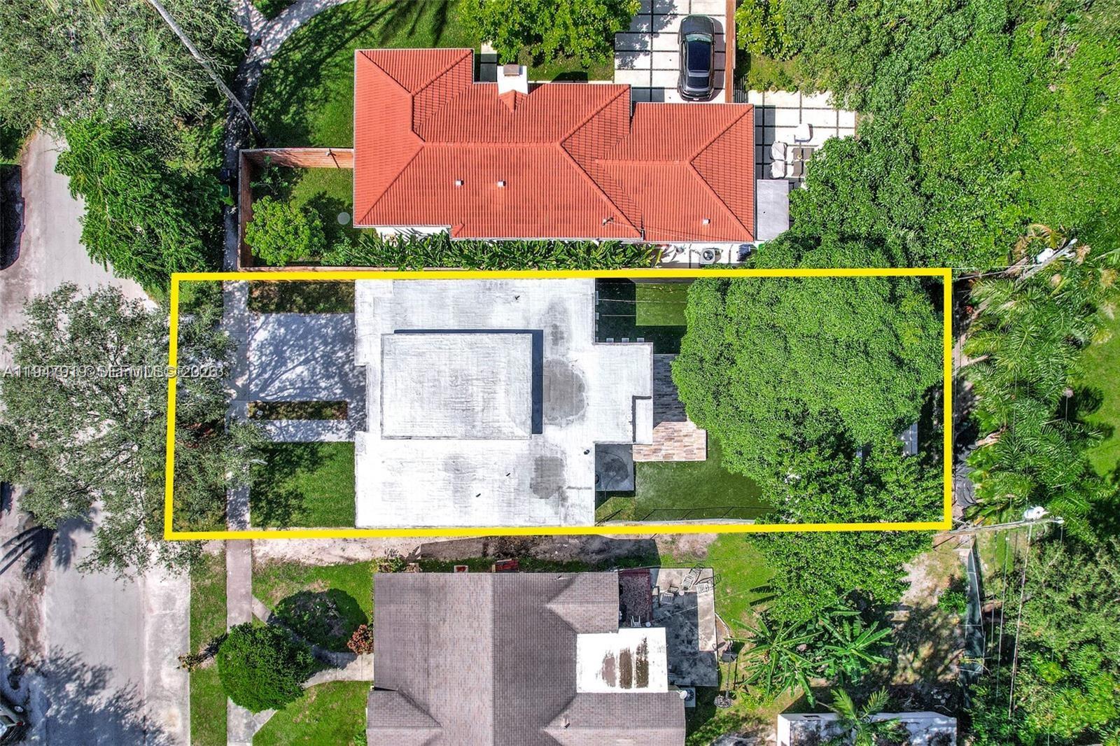 311 NE 90th St, El Portal FL 33138