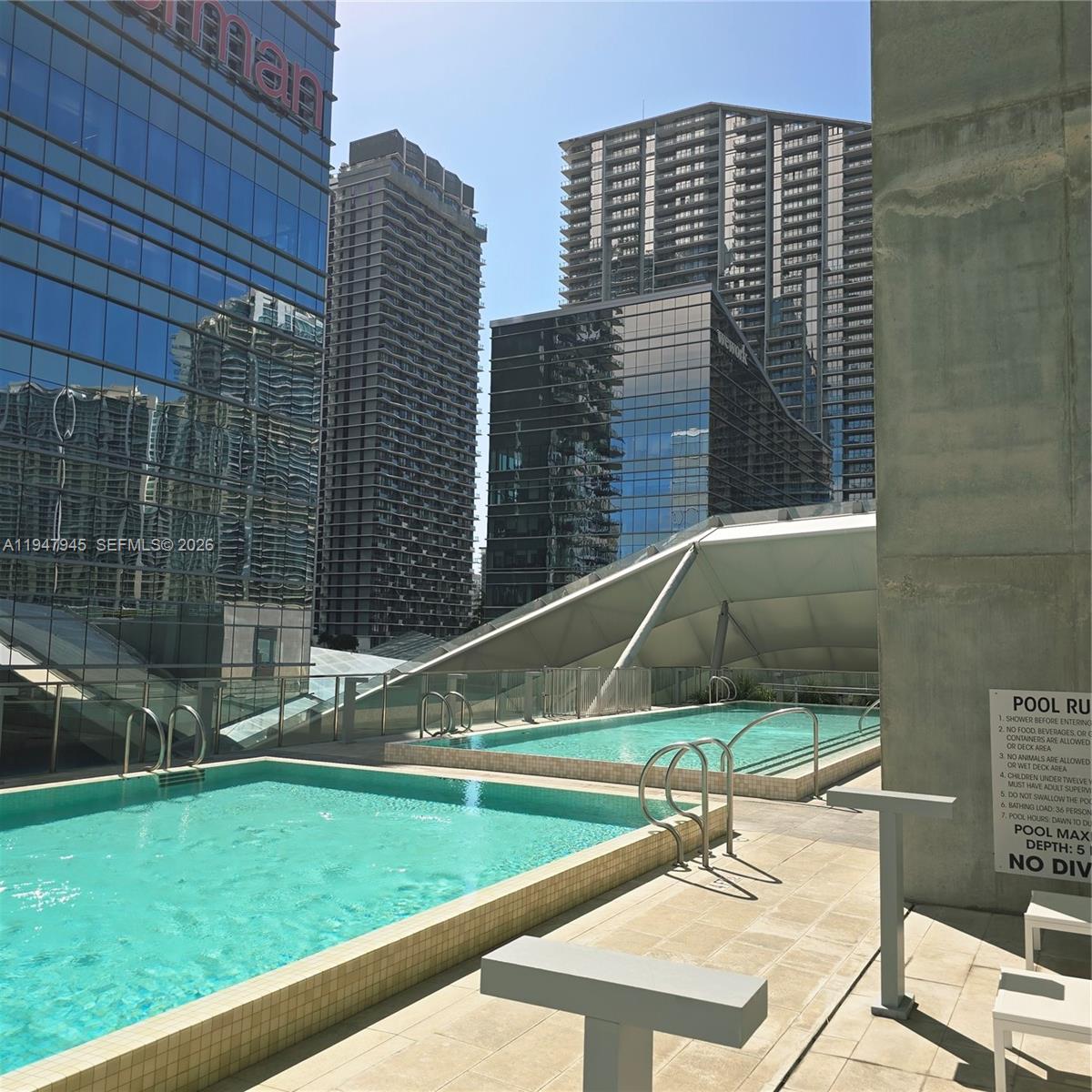 68 SE 6th St #2110, Miami FL 33131