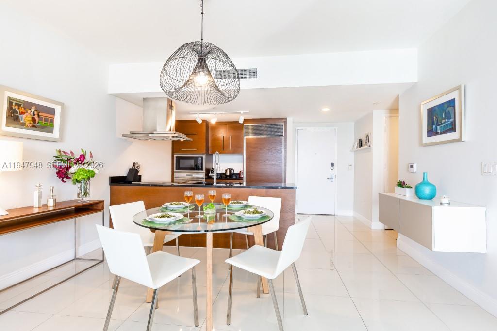 485 Brickell Ave #4307, Miami FL 33131