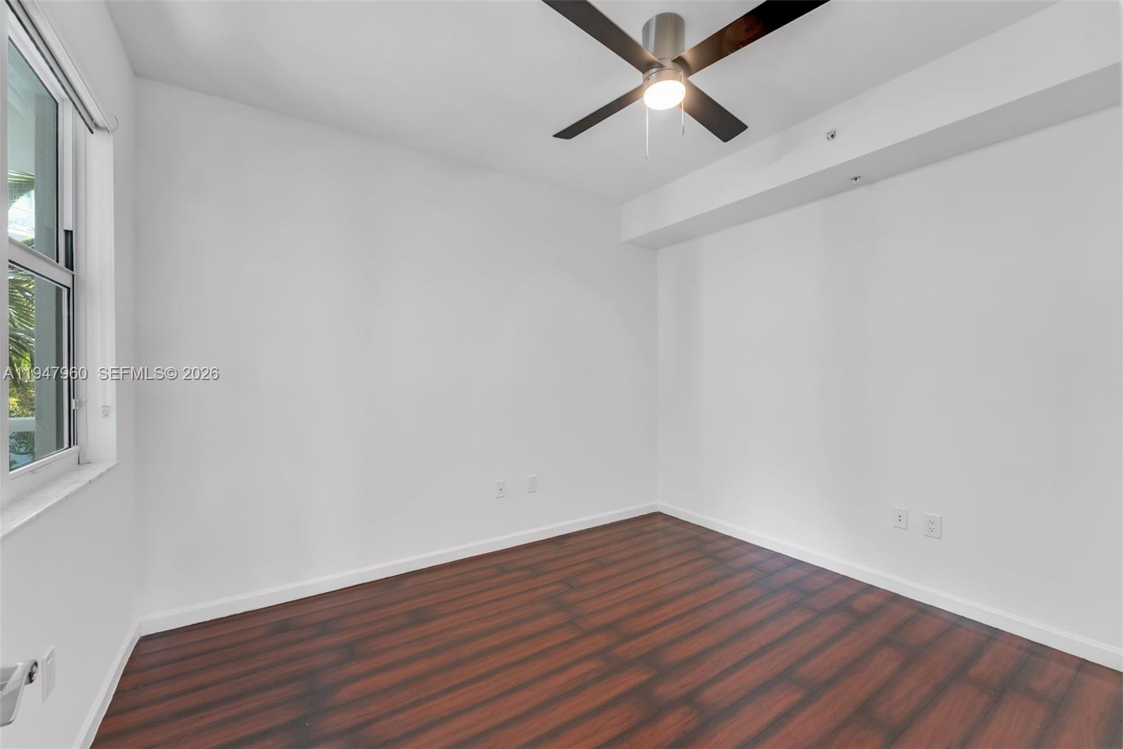 7914 Harbor Island Dr #203, North Bay Village FL 33141