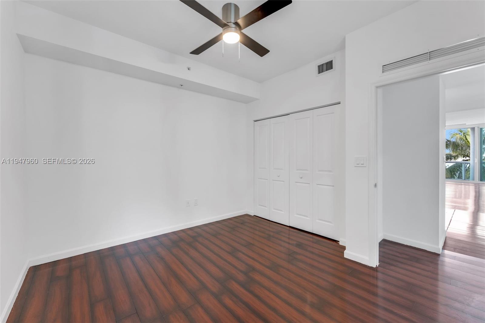 7914 Harbor Island Dr #203, North Bay Village FL 33141