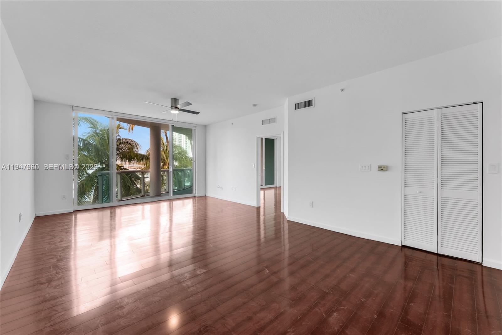 7914 Harbor Island Dr #203, North Bay Village FL 33141