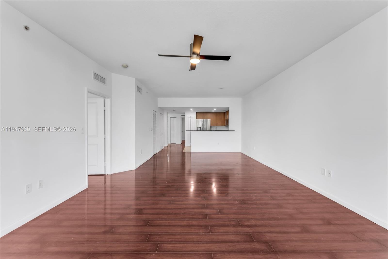 7914 Harbor Island Dr #203, North Bay Village FL 33141