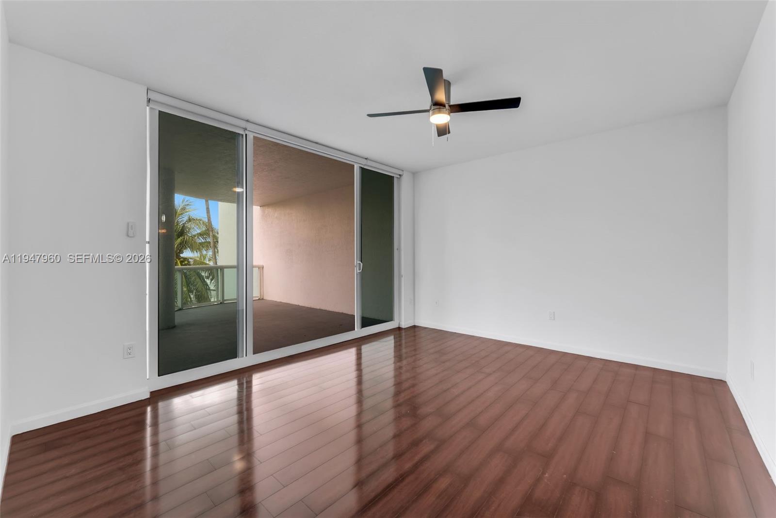 7914 Harbor Island Dr #203, North Bay Village FL 33141