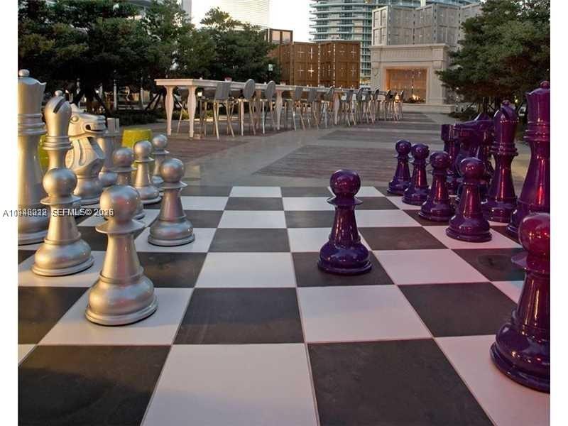 475 Brickell Ave #2212, Miami FL 33131