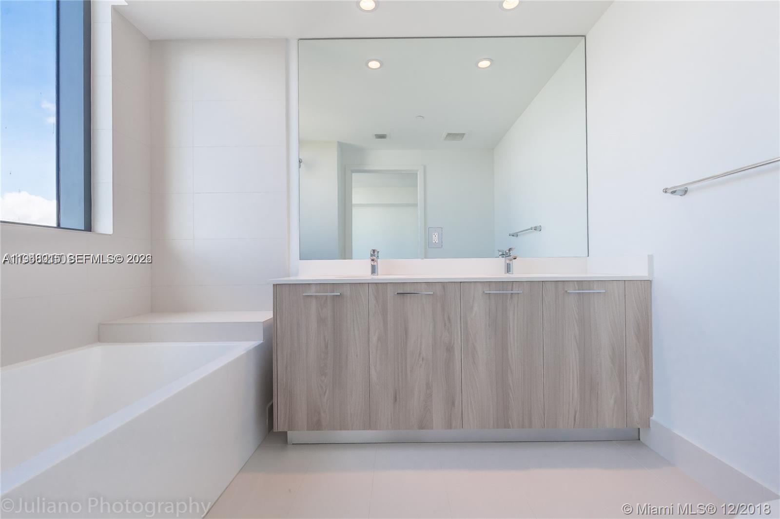 501 NE 31st St #2508, Miami FL 33137