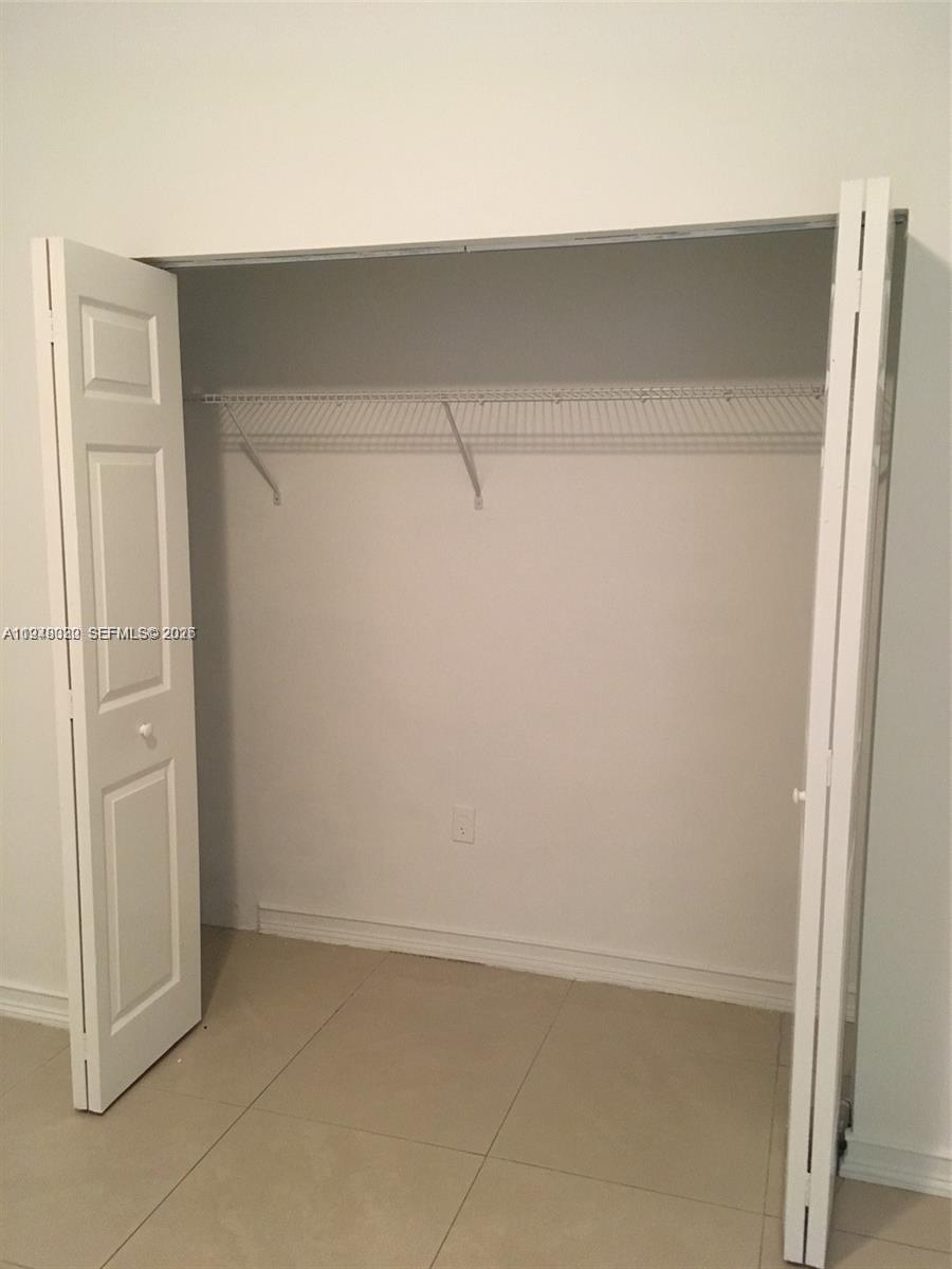 5091 NW 7th St #602, Miami FL 33126