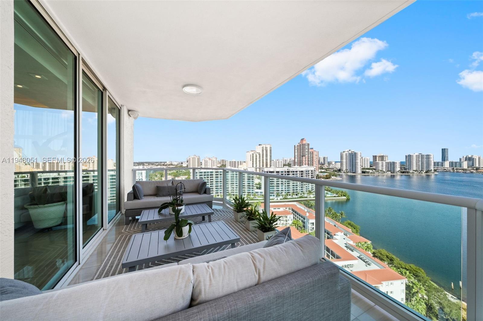 3301 NE 183rd St #2001, Aventura FL 33160