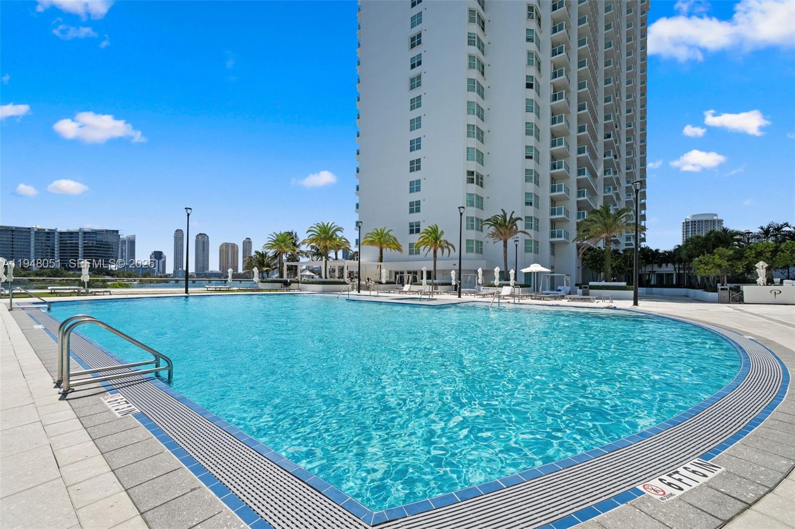 3301 NE 183rd St #2001, Aventura FL 33160