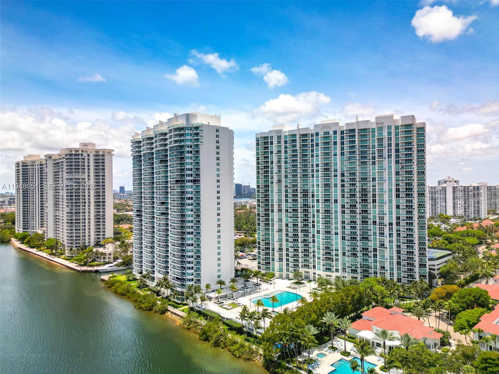 3301 NE 183rd St #2001, Aventura FL 33160