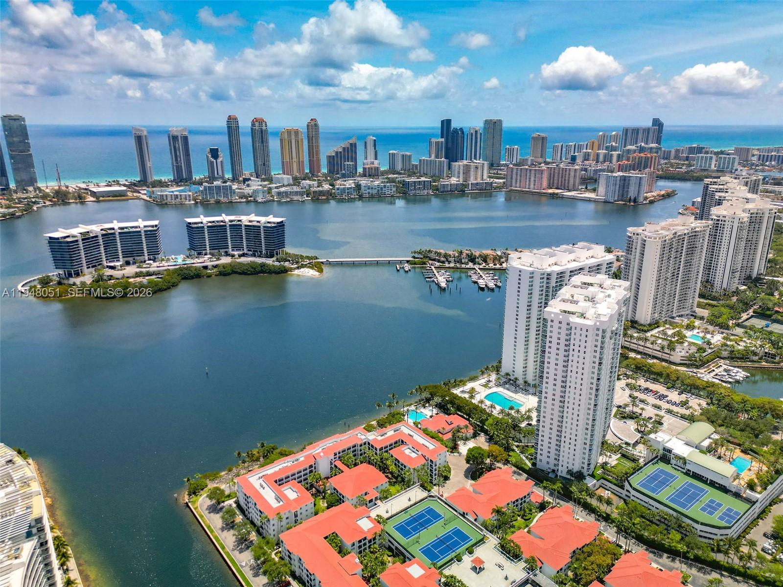 3301 NE 183rd St #2001, Aventura FL 33160