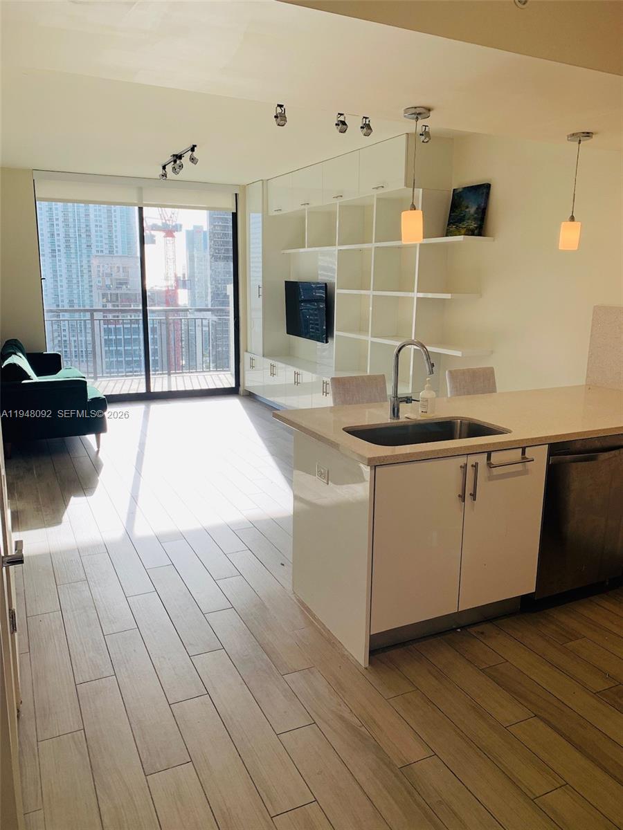 999 SW 1st Ave #2310, Miami FL 33130