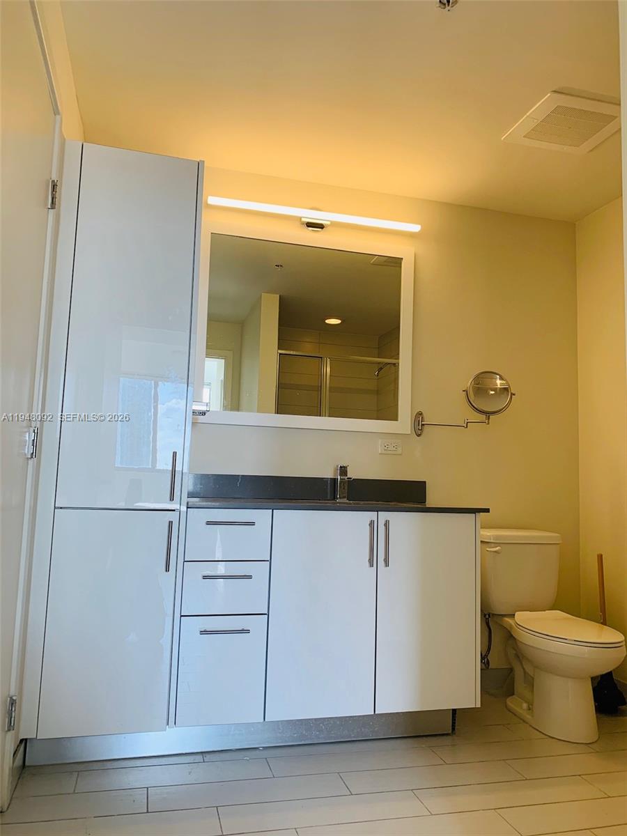 999 SW 1st Ave #2310, Miami FL 33130