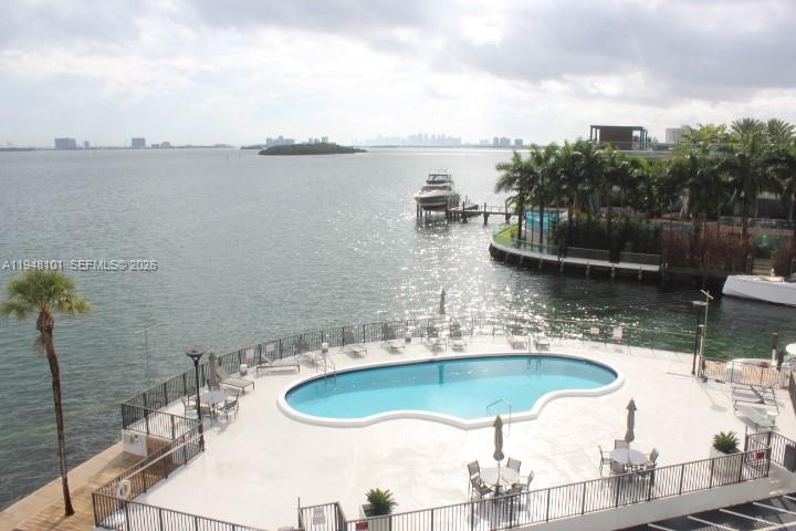 11930 N Bayshore Dr #406, North Miami FL 33181