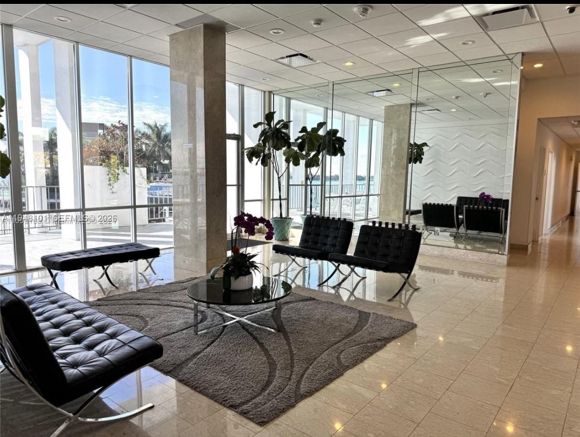 11930 N Bayshore Dr #406, North Miami FL 33181