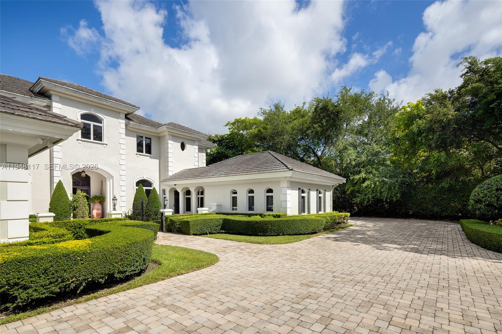 8252 SW 52nd Avenue, Miami FL 33143