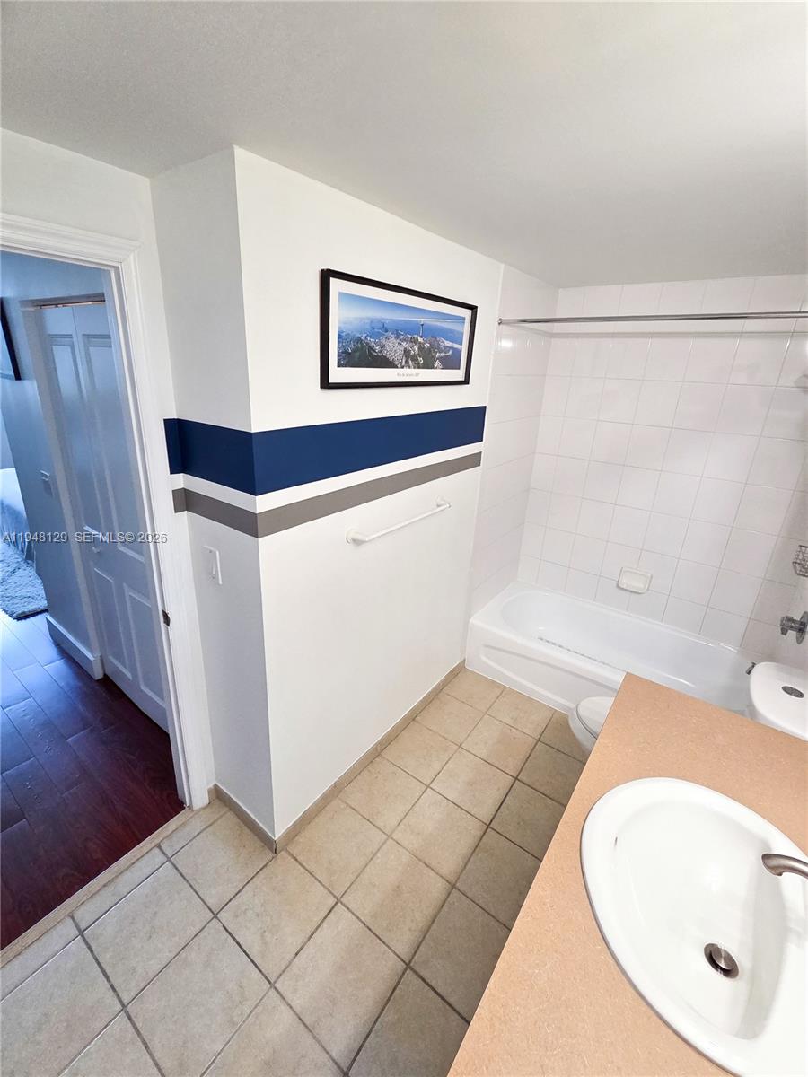 1250 S Miami Ave #801, Miami FL 33130