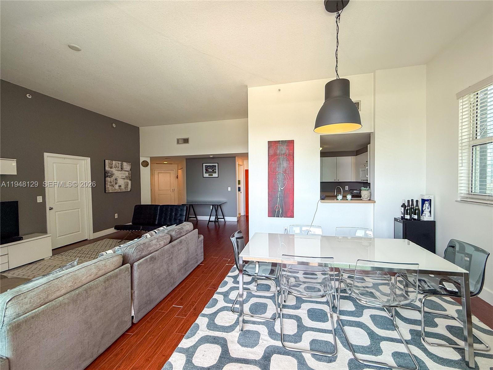 1250 S Miami Ave #801, Miami FL 33130