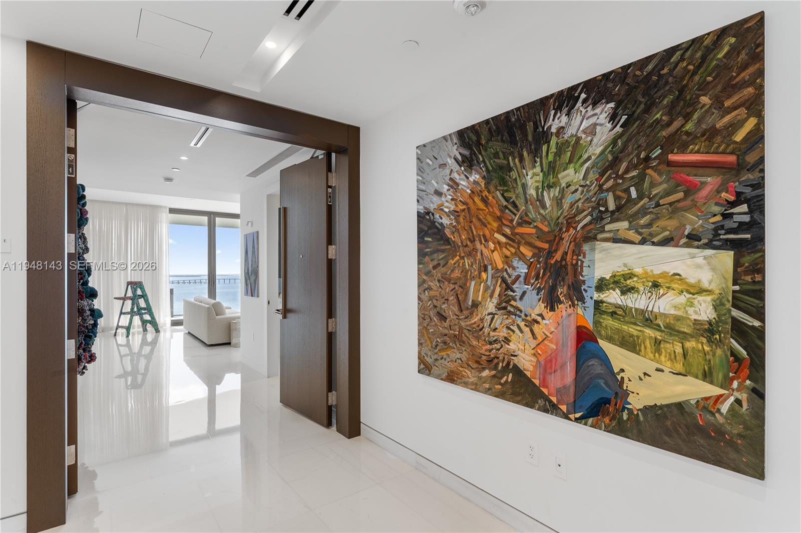 300 Biscayne Blvd Way #2102, Miami FL 33131