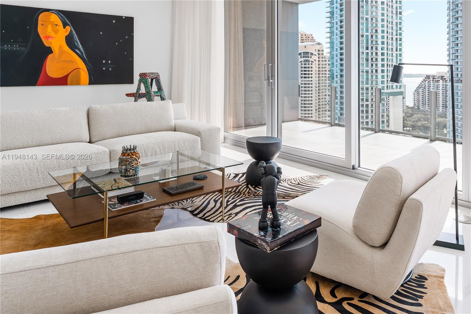 300 Biscayne Blvd Way #2102, Miami FL 33131