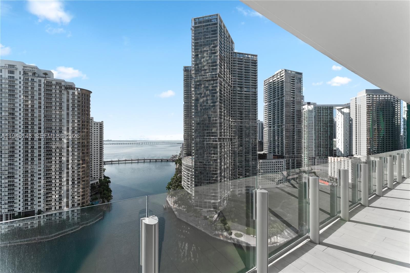 300 Biscayne Blvd Way #2102, Miami FL 33131