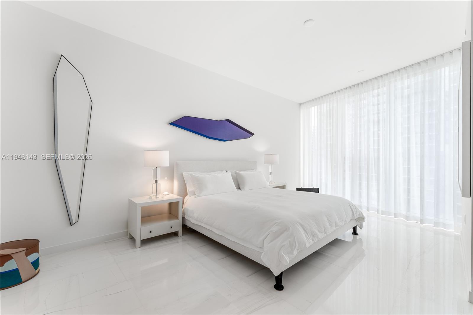 300 Biscayne Blvd Way #2102, Miami FL 33131