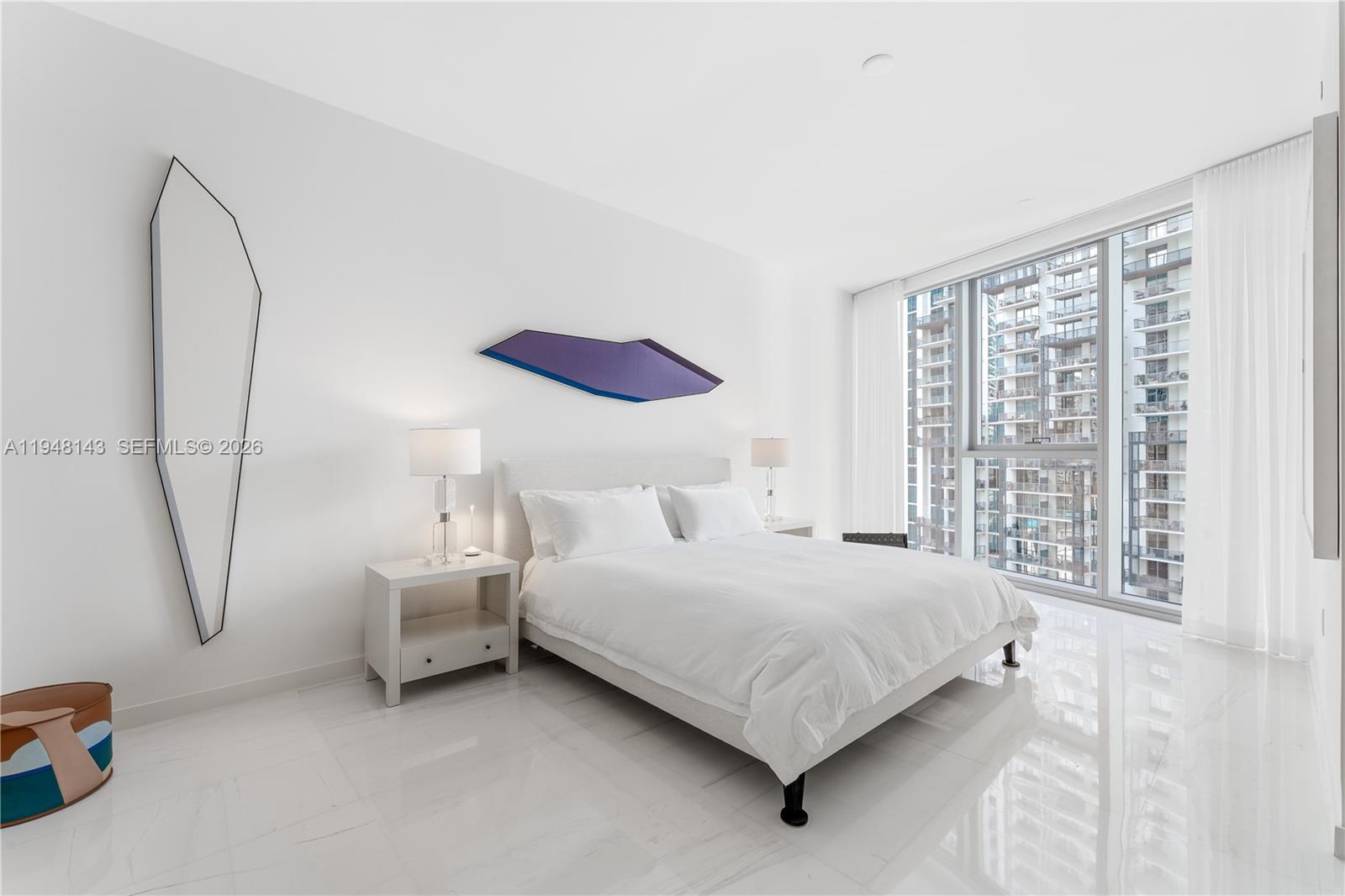 300 Biscayne Blvd Way #2102, Miami FL 33131