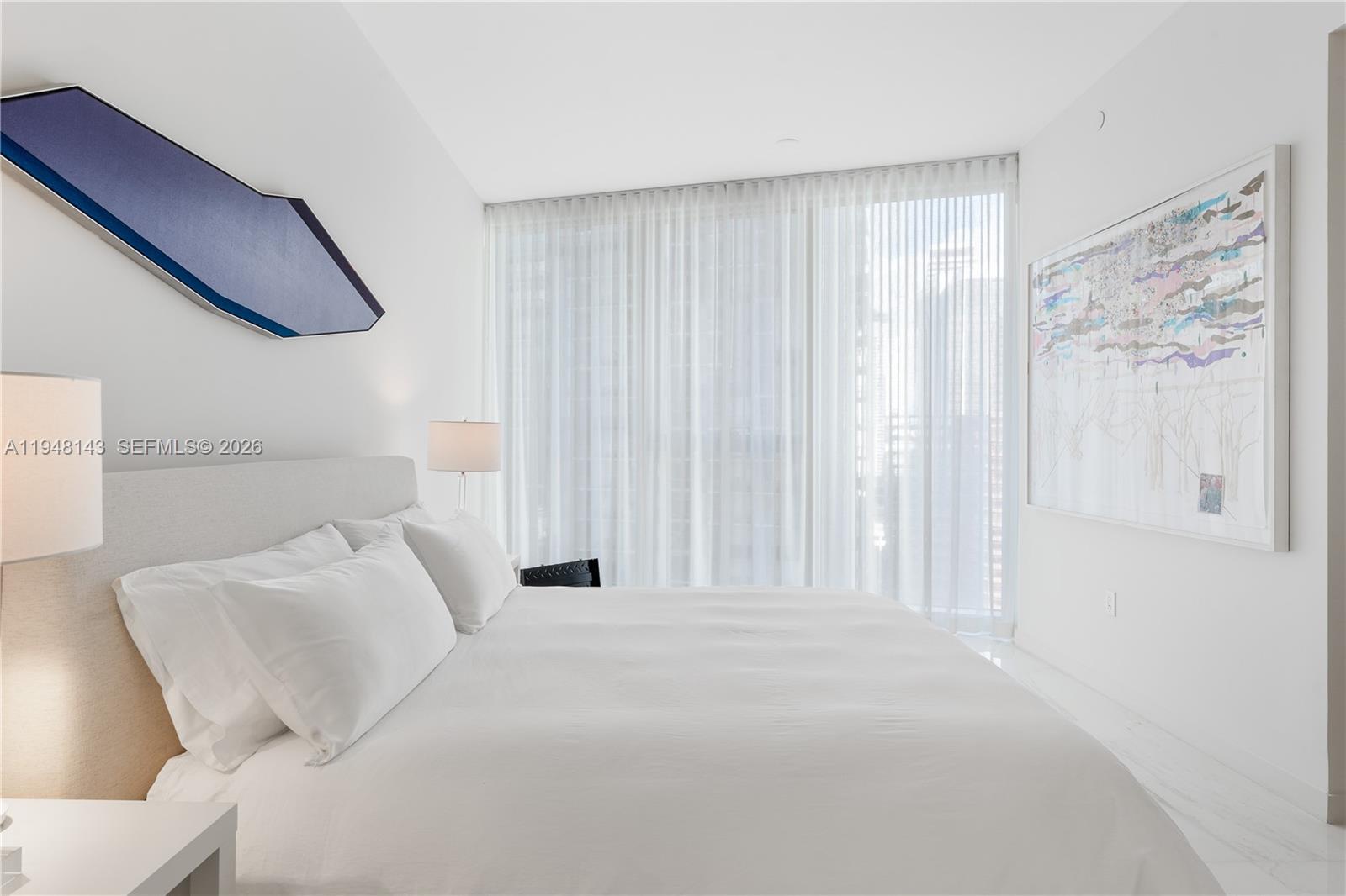 300 Biscayne Blvd Way #2102, Miami FL 33131