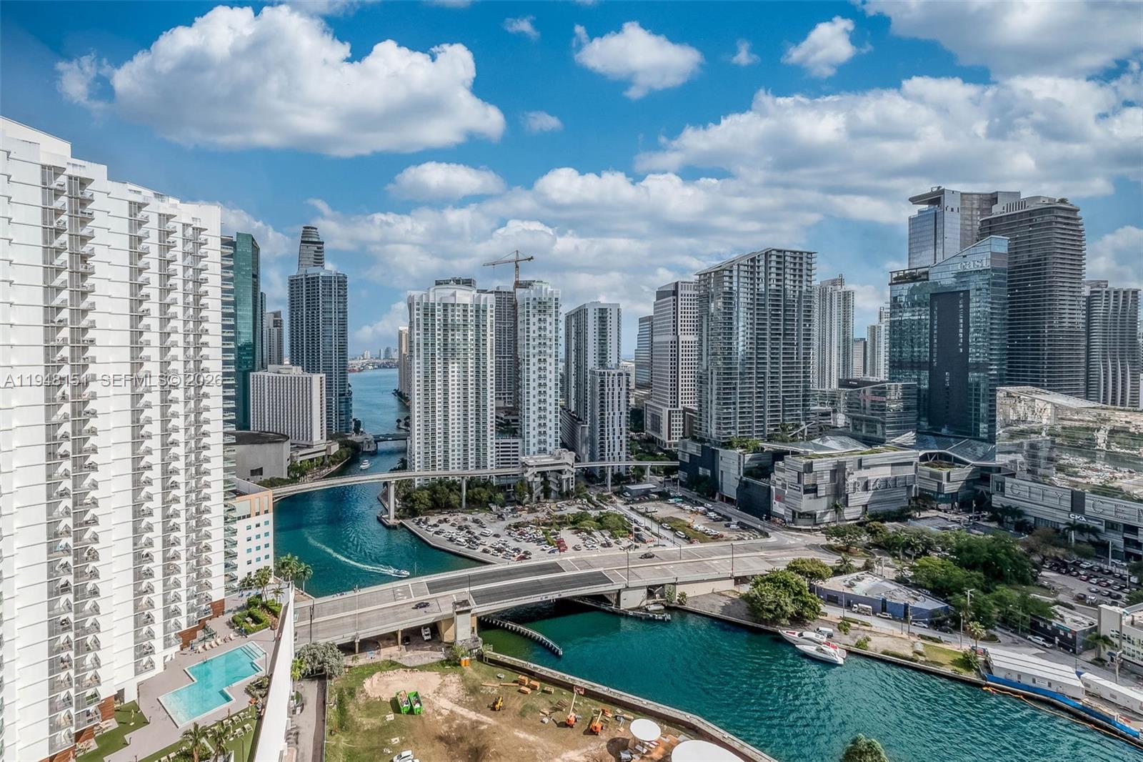 90 SW 3rd St #3211, Miami FL 33130