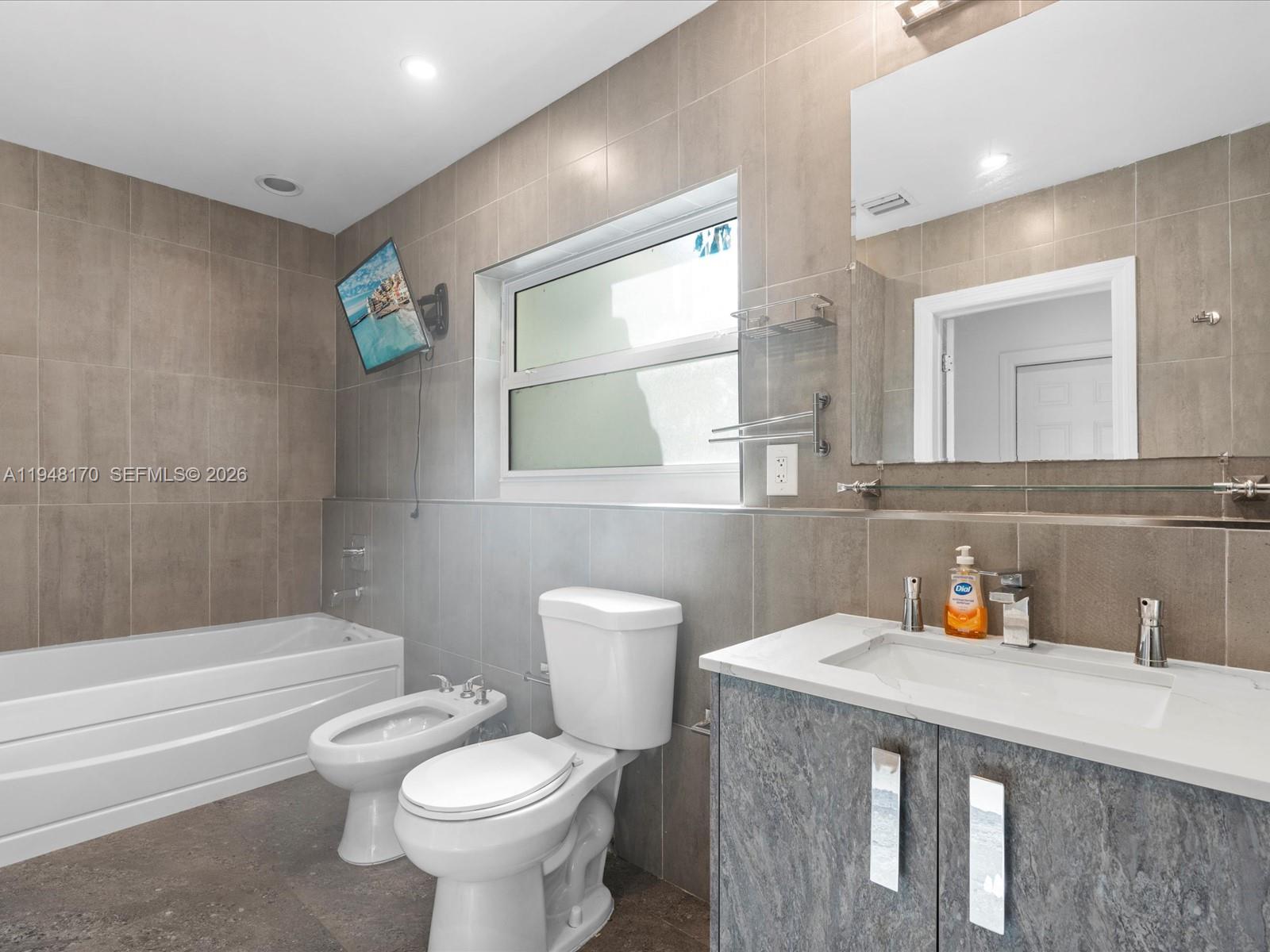 201 Golden Beach Dr, Golden Beach FL 33160