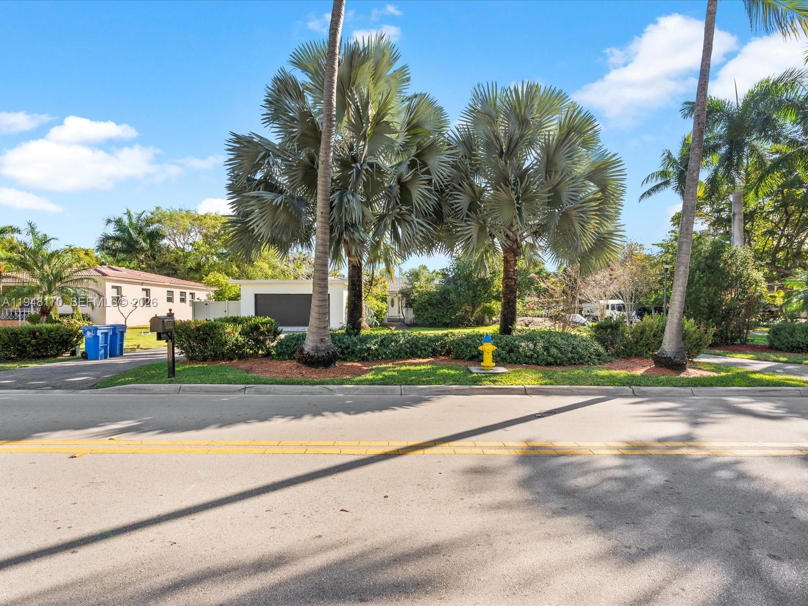 201 Golden Beach Dr, Golden Beach FL 33160