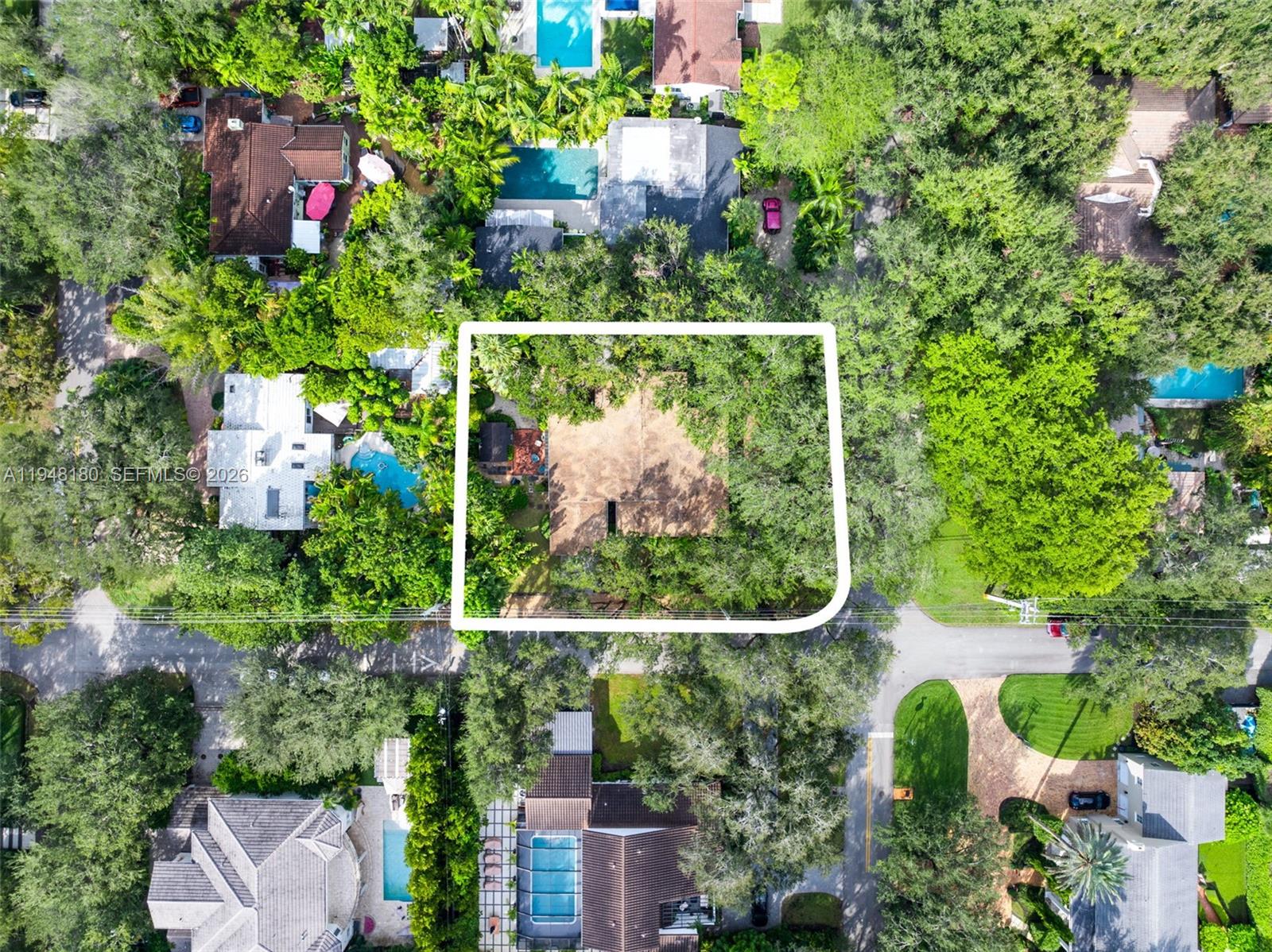 5335 SW 74th St, Miami FL 33143