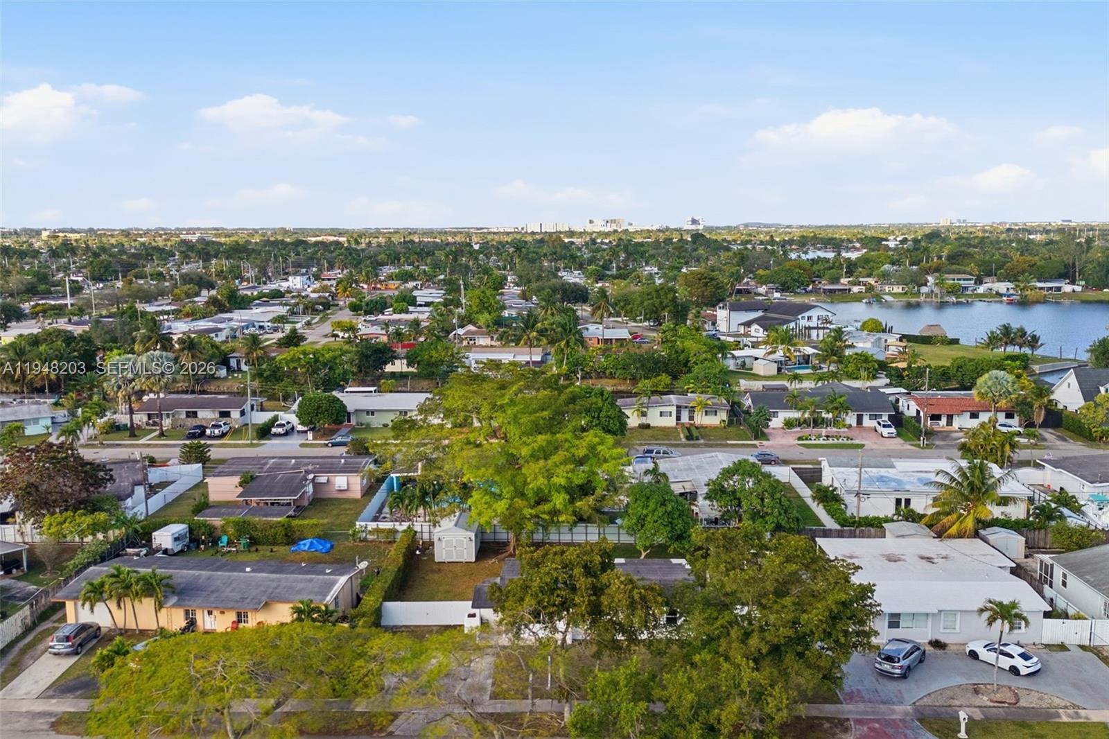 11065 SW 52nd Dr, Miami FL 33165