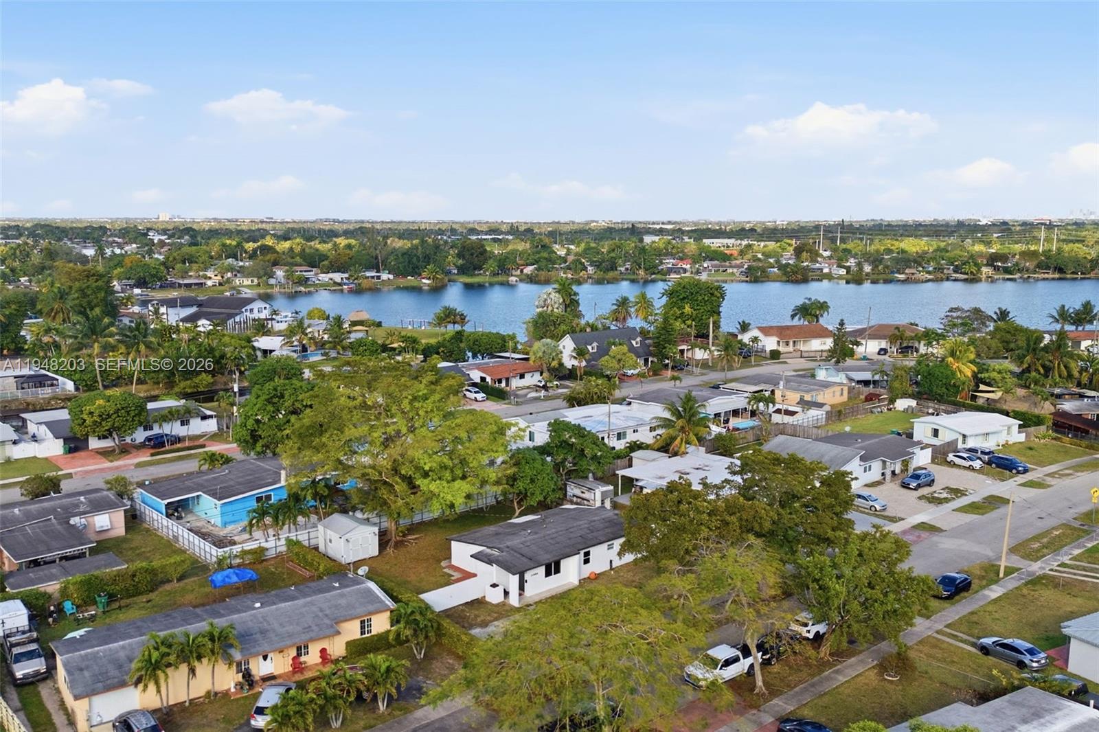 11065 SW 52nd Dr, Miami FL 33165