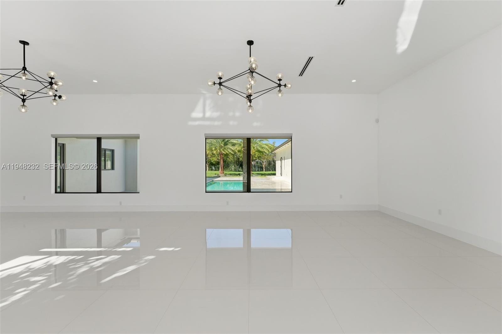 10005 SW 66th St, Miami FL 33173