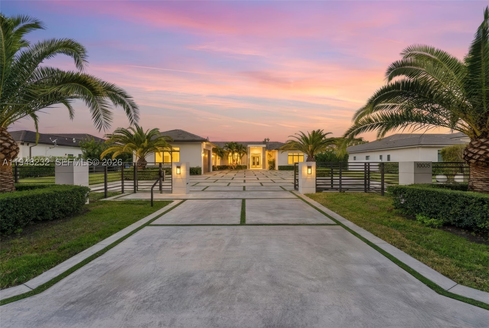 10005 SW 66th St, Miami FL 33173