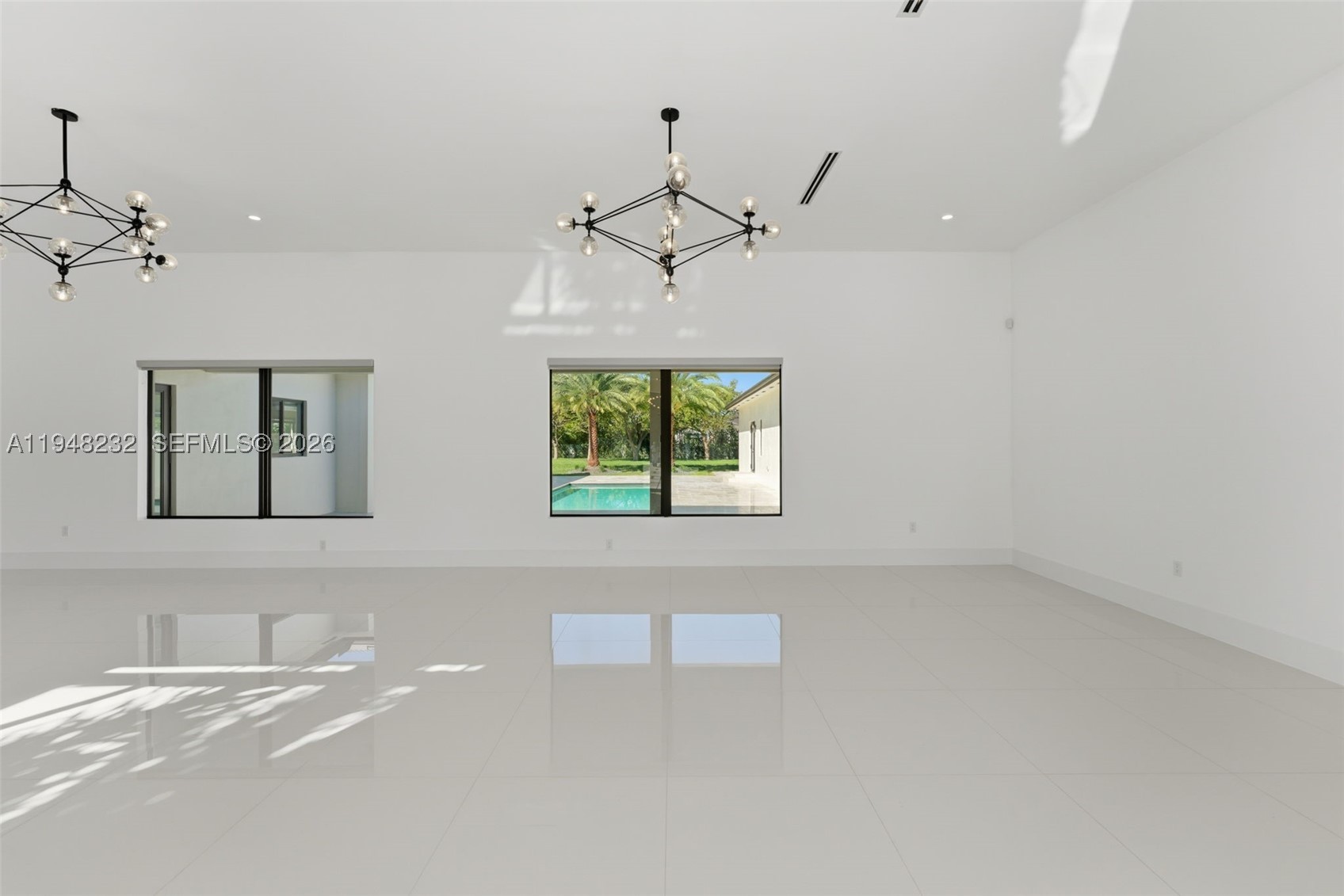 10005 SW 66th St, Miami FL 33173