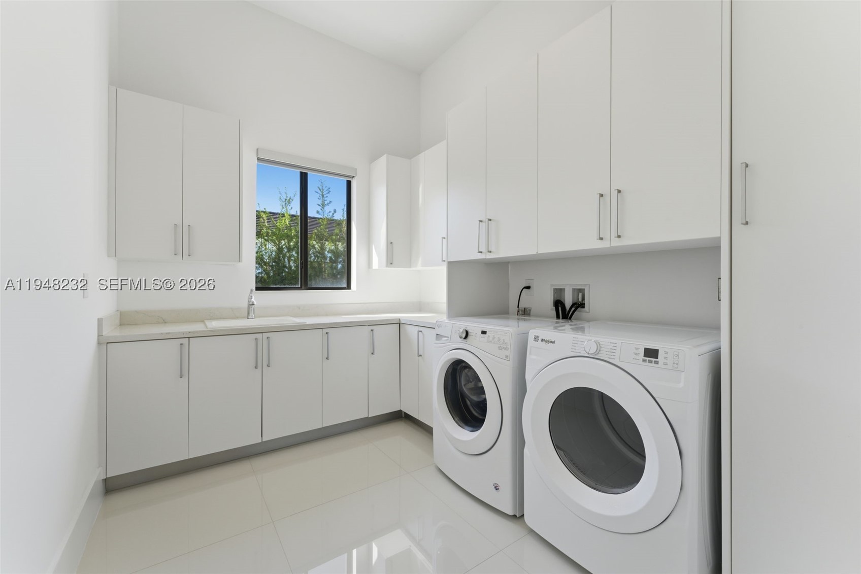 10005 SW 66th St, Miami FL 33173